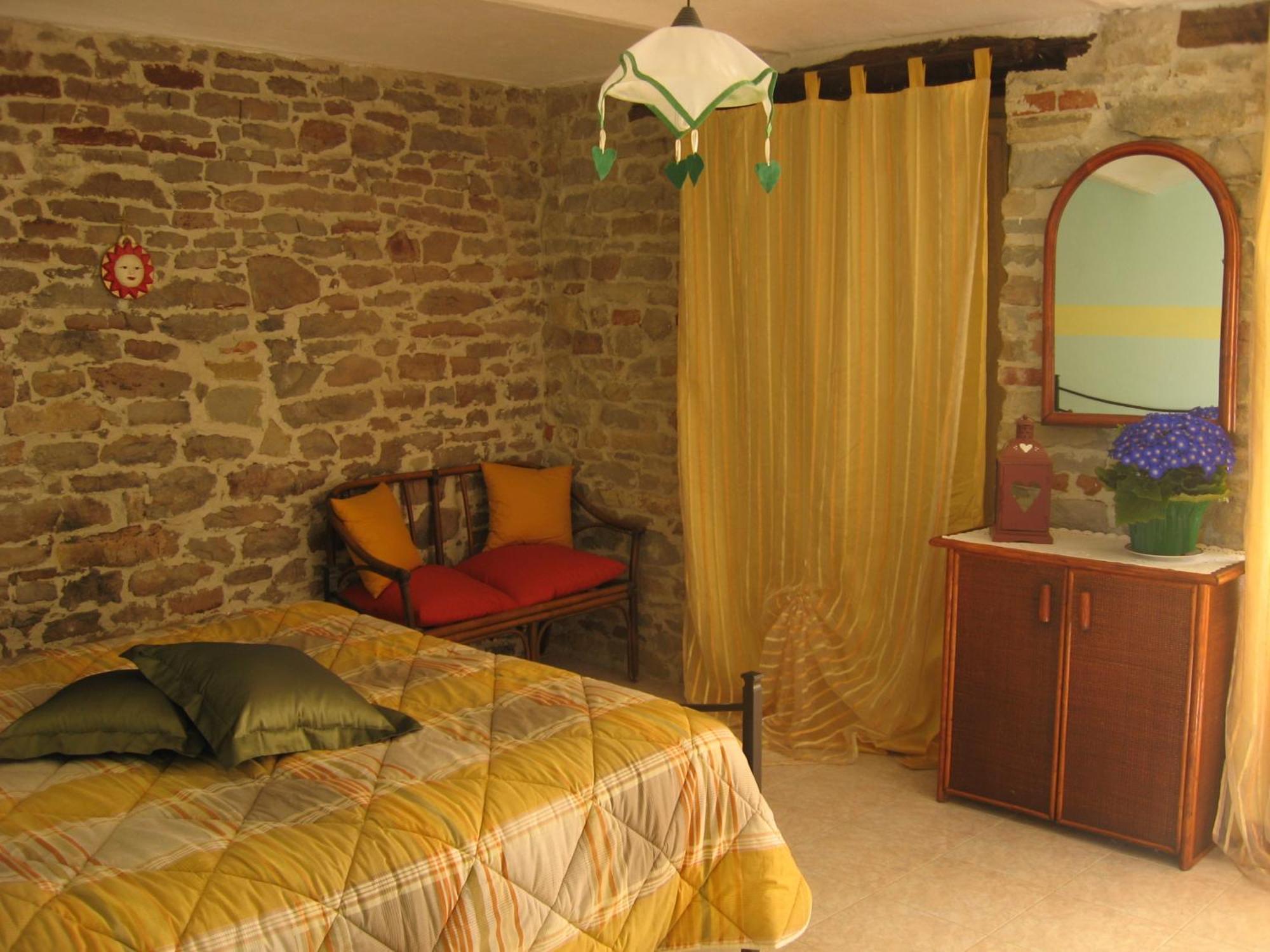 Agriturismo Cascina Serra Cossano Belbo Værelse billede