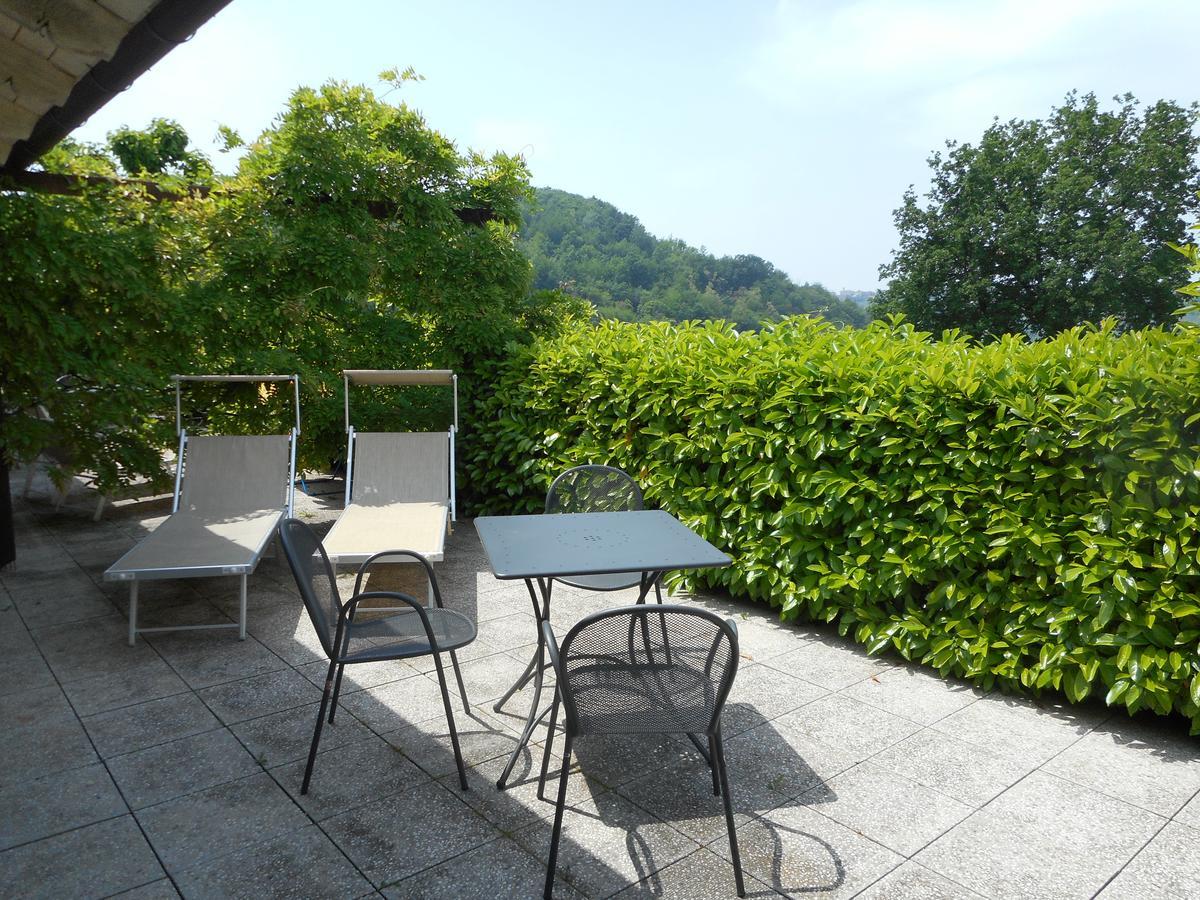 Agriturismo Cascina Serra Cossano Belbo Eksteriør billede