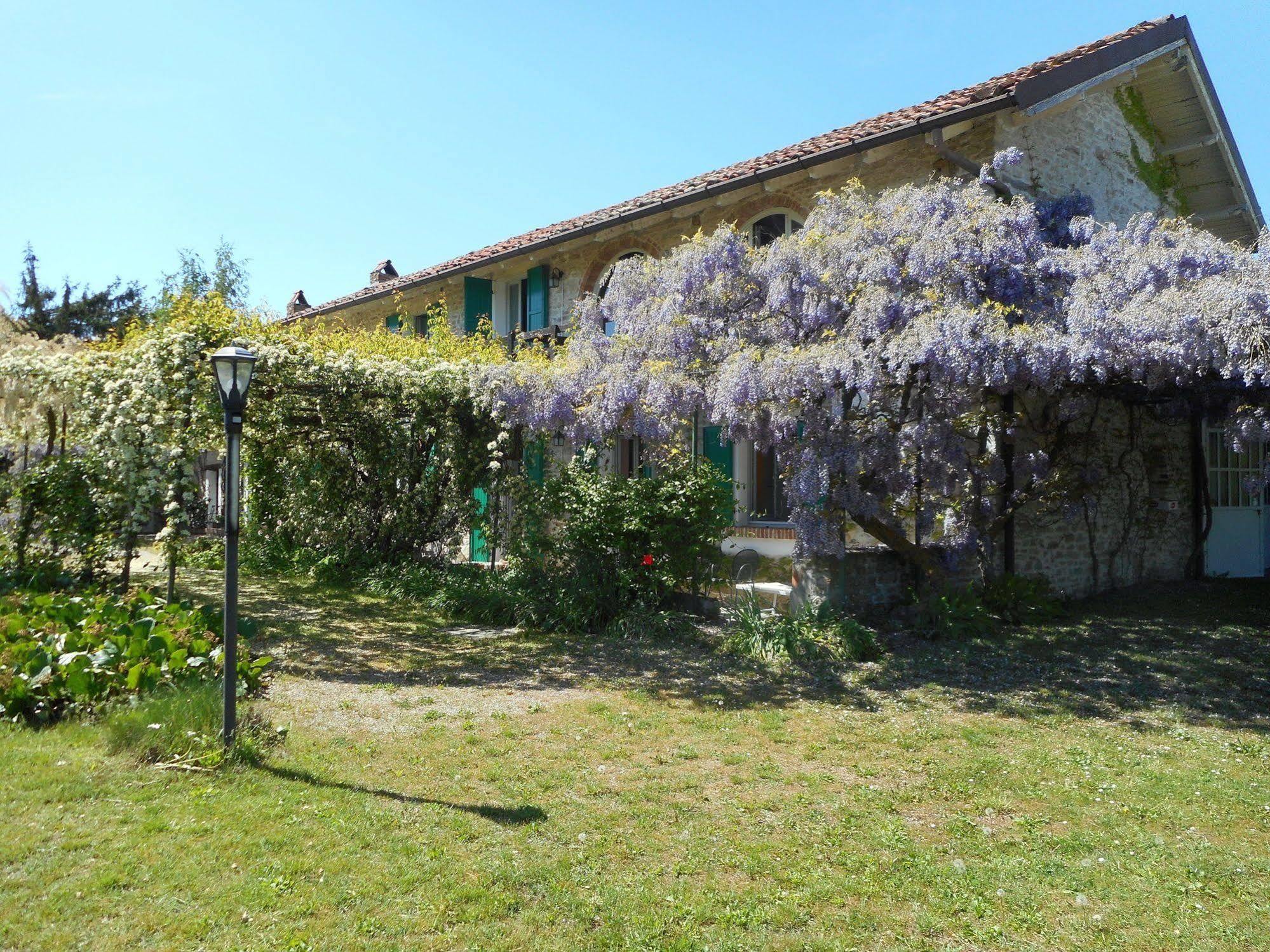 Agriturismo Cascina Serra Villa Cossano Belbo Eksteriør billede